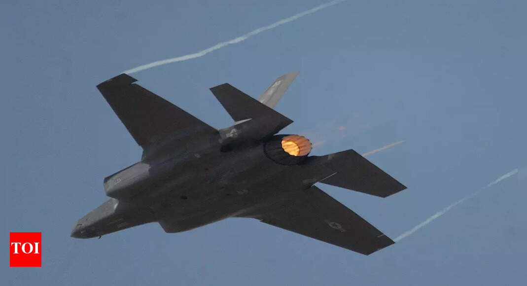 timesofindia.indiatimes.com