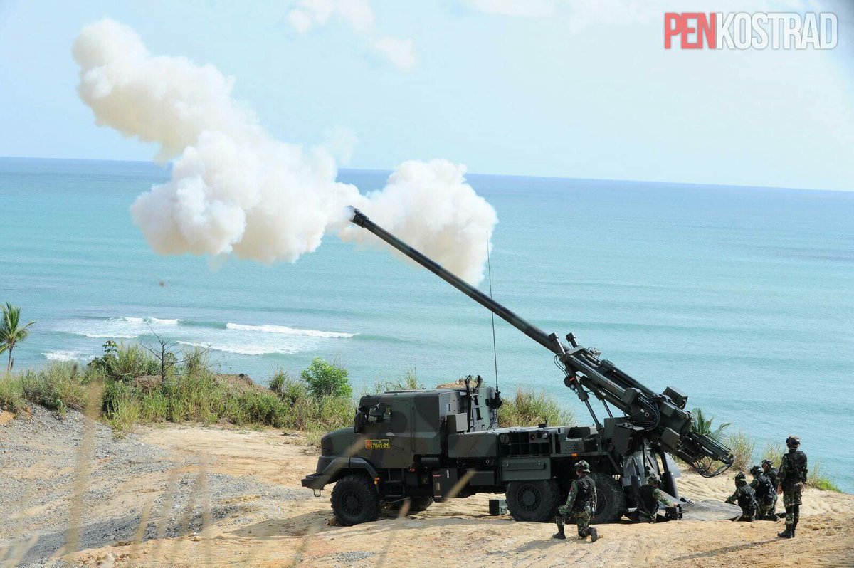 CAESAR_self-propelled_howitzer_of_the_Indonesian_Army.jpg