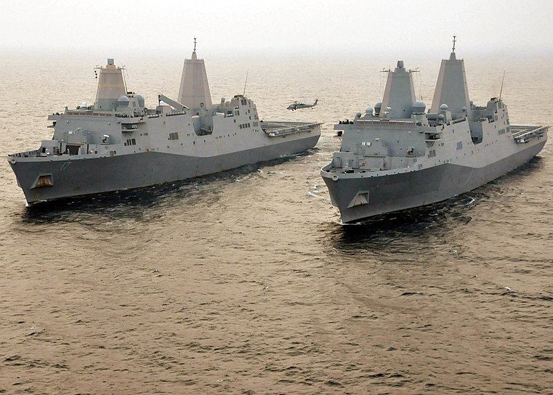 800px-US_Navy_110609-N-VL218-336_The_amphibious_transport_dock_ships_USS_San_Antonio_%28LPD_17%29_and_USS_New_York_%28LPD_21%29_are_underway_together_in_the_Atla.jpg
