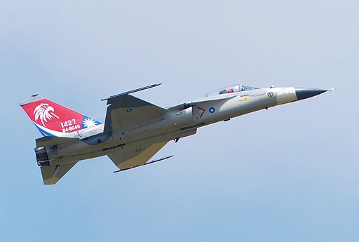 F-CK-1A 1427 Flight Demonstration in Ching Chuang Kang AFB 20140719e