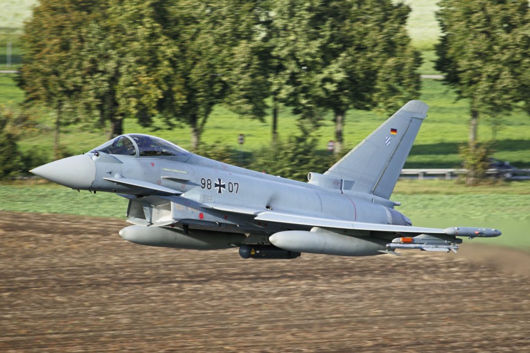 The Luftwaffe is to retire its 38 Tranche 1 Eurofighters and replace them with Tranche 3 aircraft fitted to the new Quadriga configuration (Airbus)
