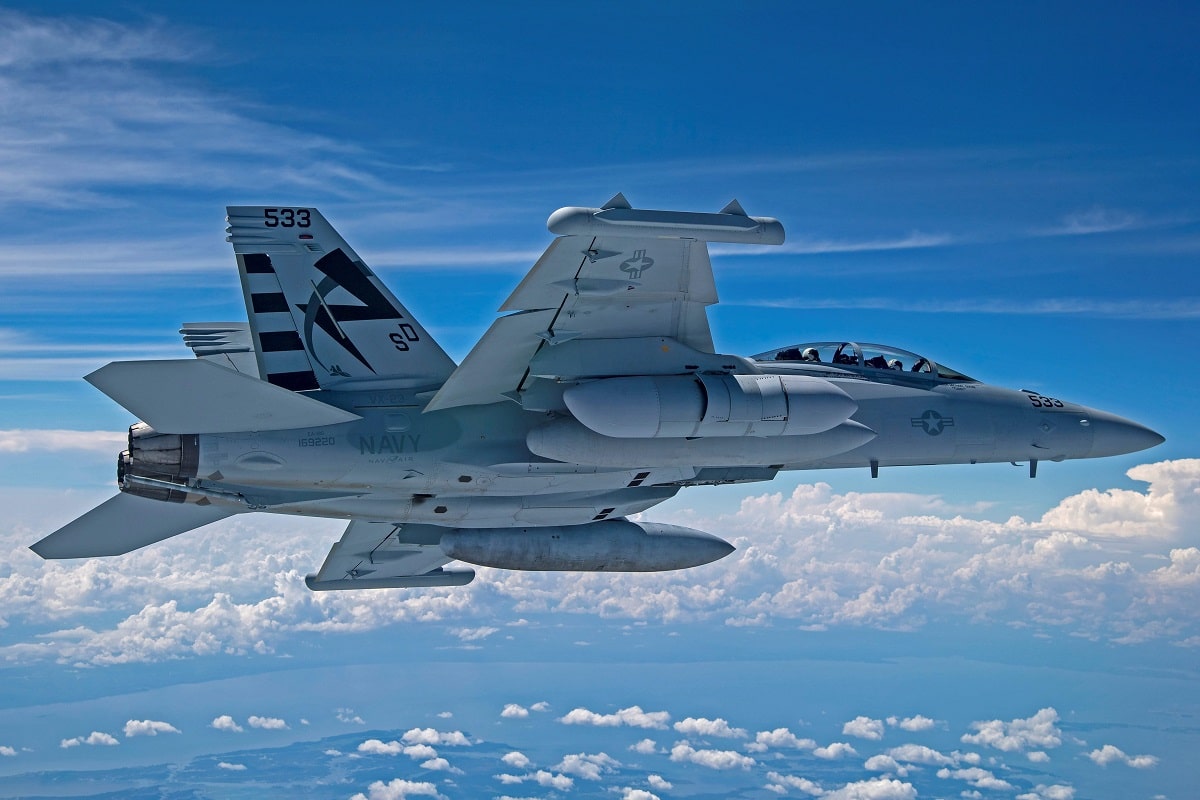 Next-Gen-Jammer-Mid-Band-pod-takes-first-flight-on-Growler.jpg