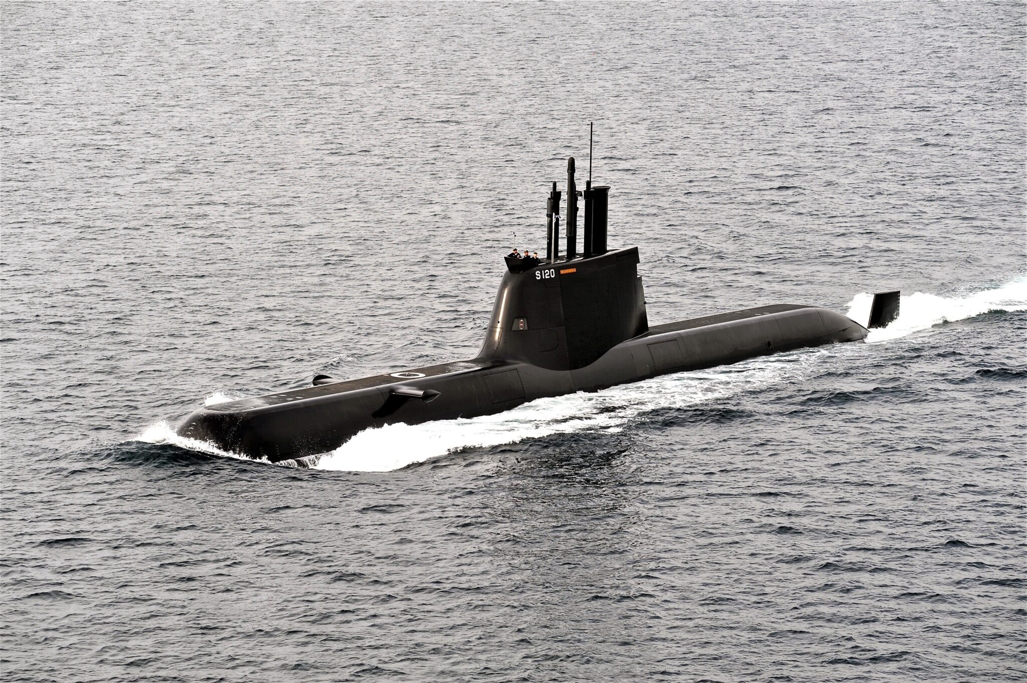 www.navalnews.com