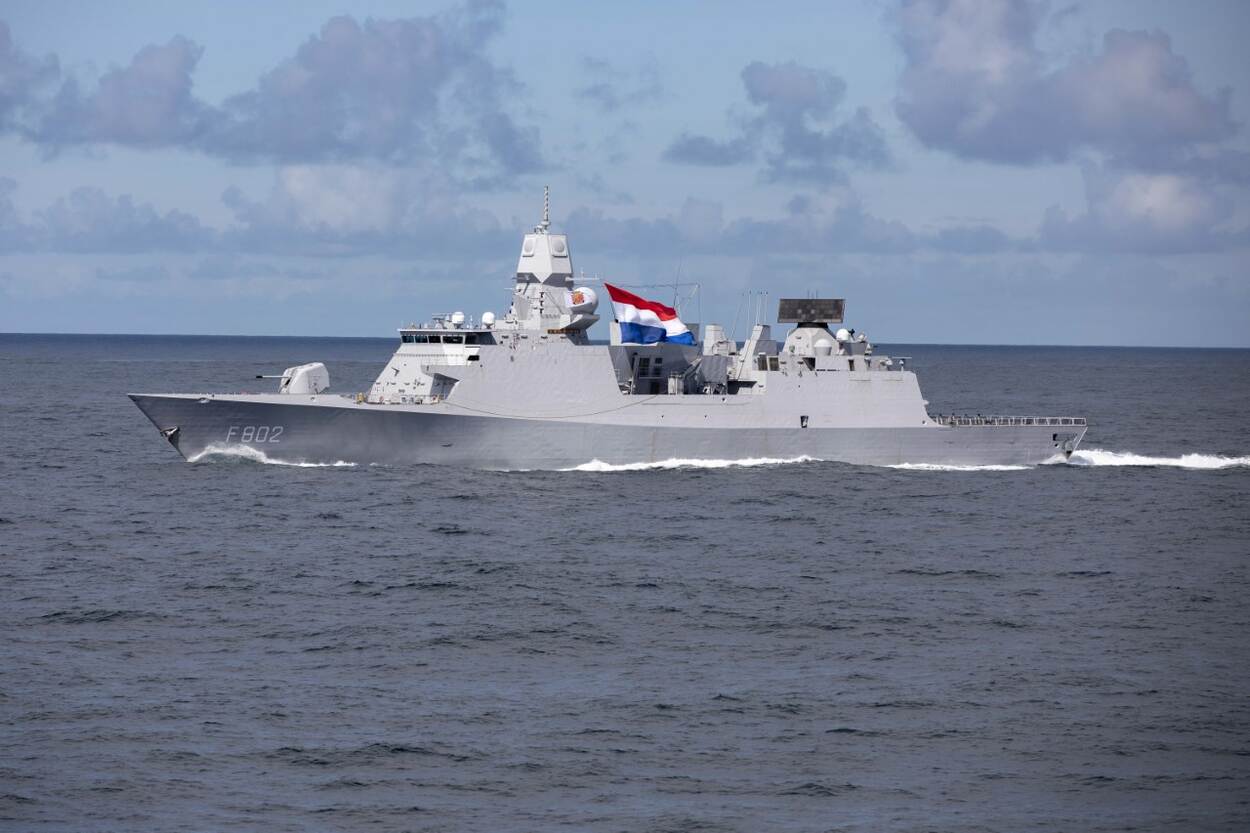 www.navalnews.com