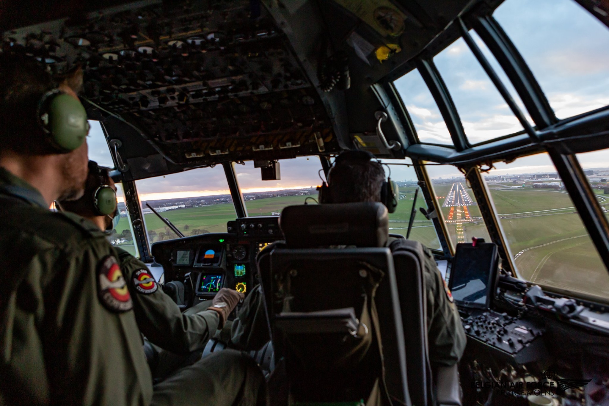 Belgium_C-130H_CH09_last_flight_Kristof_Moens_Belgian_Air_Force_4.jpg