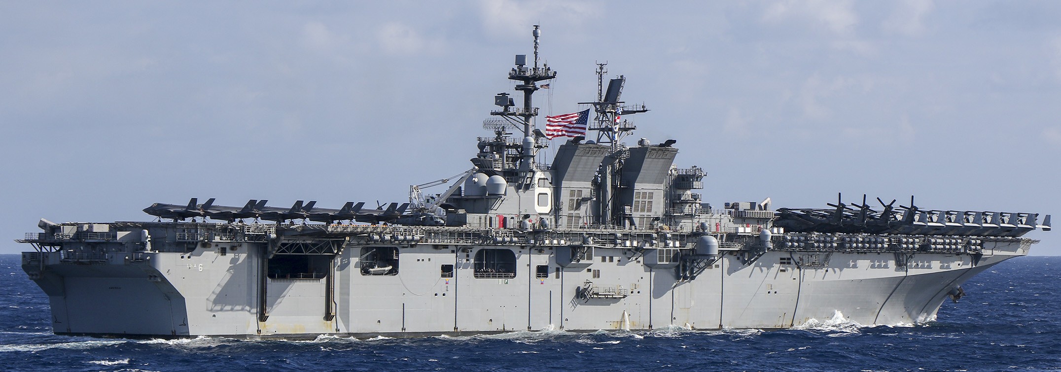 LHA-6-USS-America-201.jpg