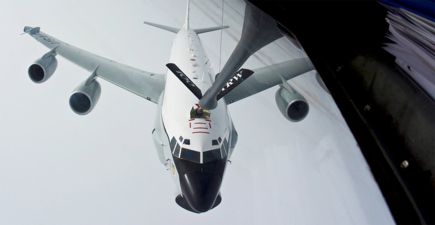 RC-135U-Refueling.jpg